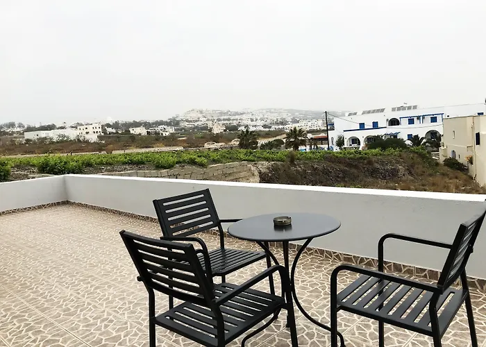 Agas 3* Karterados (Santorini)