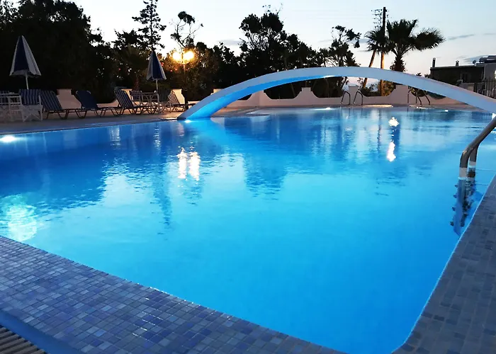 Agas Pensionat Karterados (Santorini)