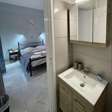 Guest house Agas Karterados (Santorini)