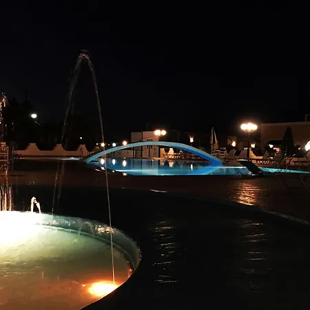 阿伽斯别墅酒店 招待所 3*